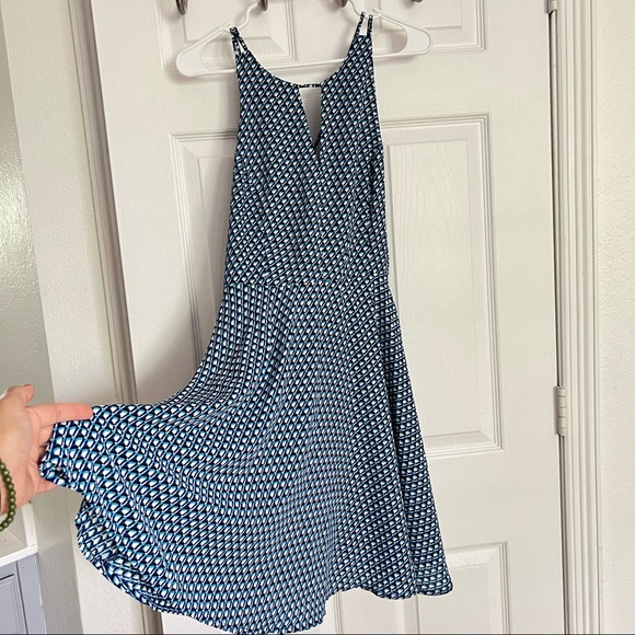 Forever 21 | Blue Fit And Flare Printed Chiffon Dress - Picture 3 of 10